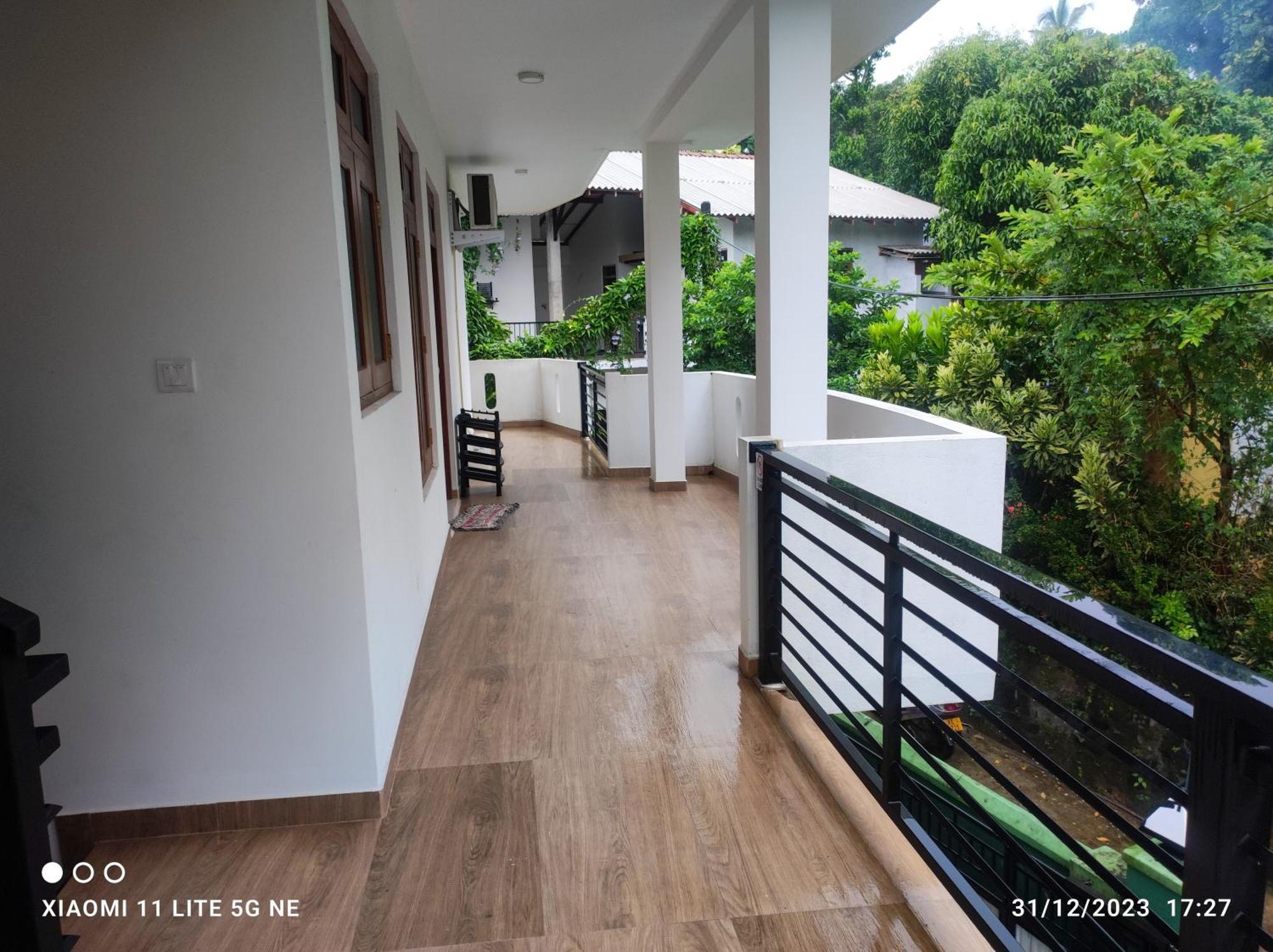Villa Tanzanite Hikkaduwa Kültér fotó
