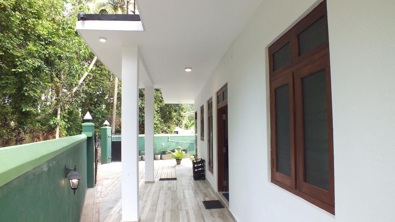 Villa Tanzanite Hikkaduwa Kültér fotó